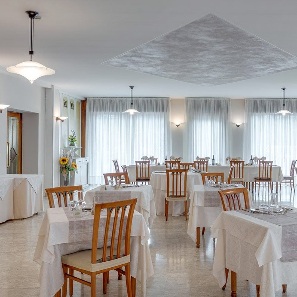 hotel-milano-boario-terme-ristorante-2